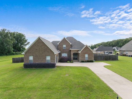 133 Simbrah Dr, Tupelo, MS, 38804-7028 | Card Image