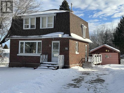 2 Stewart Ave, Red Rock, ON, P0T2J0 | Card Image