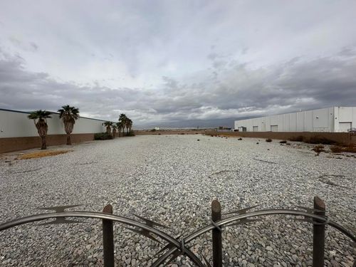 84404 Cabazon Center Dr, Indio, CA, 92201-6200 | Card Image