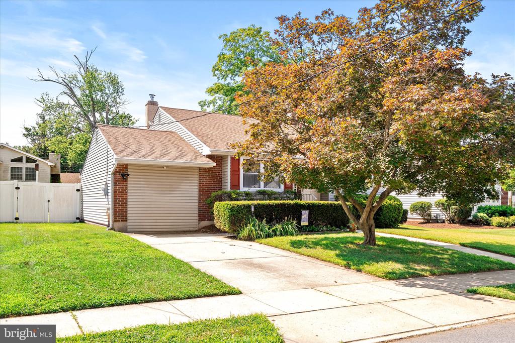 Residential in HAMILTON 3