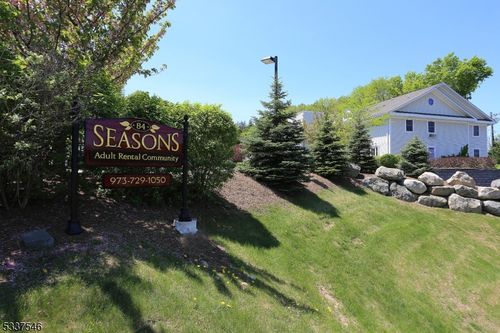 apt-304-84 Sparta Ave, Sparta, NJ, 07871-6704 | Card Image