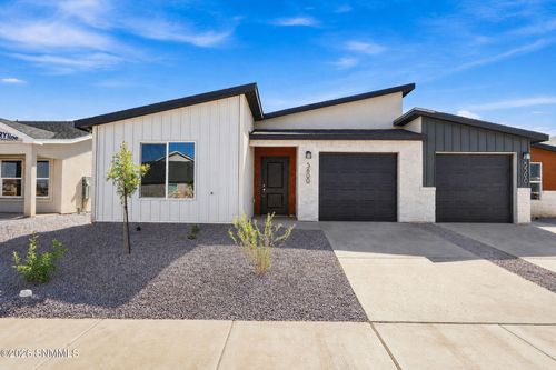 5539 Sierra Verde Pl, Las Cruces, NM, 88012-8121 | Card Image