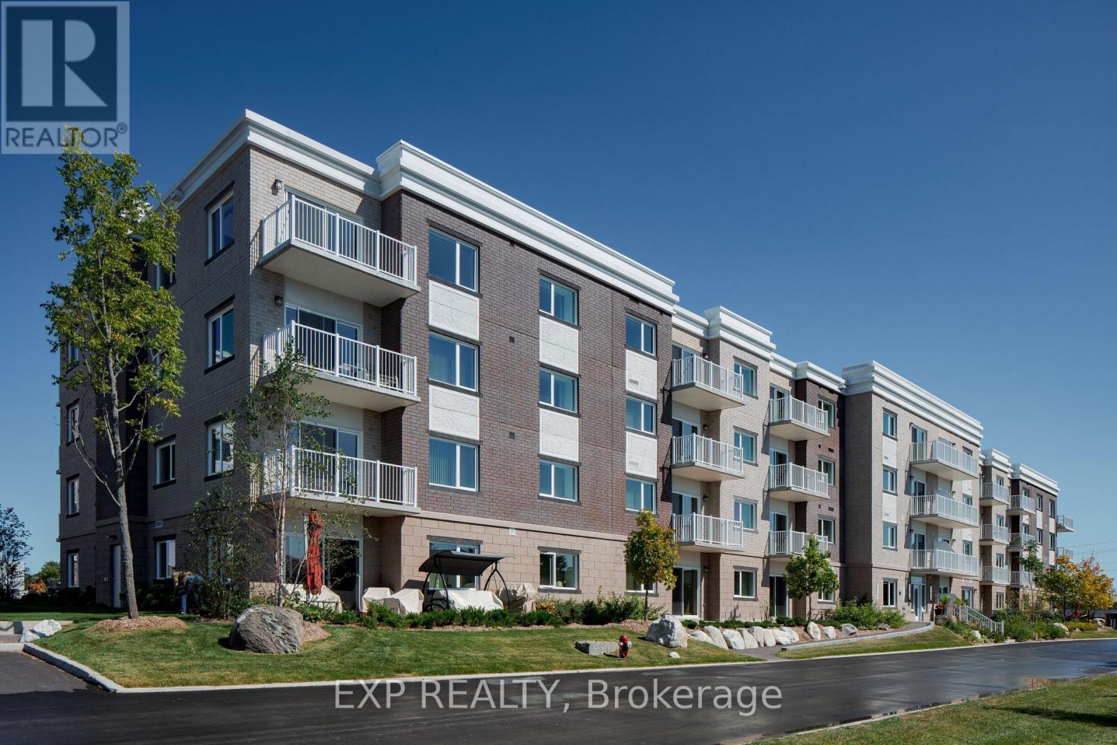 Residential Lease in Renfrew 3