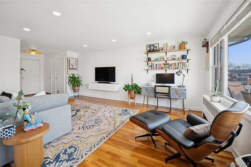 apt-3a-49 Maple Ave, Hastings On Hudson, NY, 10706-1444 | Card Image