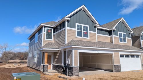 4016 Hayward Ave N, Saint Paul, MN, 55128 | Card Image