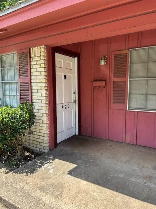420-400-430 20th St Se, Paris, TX, 75460-6114 | Card Image
