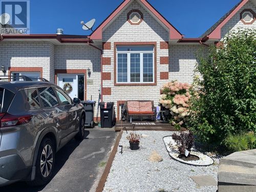 274 Caribou Cres, Thunder Bay, ON, P7C5Z8 | Card Image