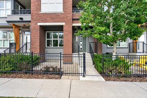 2102-95 Burma Star Rd Sw, Calgary, AB, T3E8A9 | Card Image