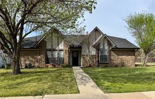 2627 Winterlake Dr, Carrollton, TX, 75006-2707 | Card Image