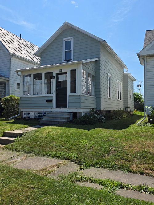 861 S Poplar St, Bucyrus, OH, 44820-2621 | Card Image