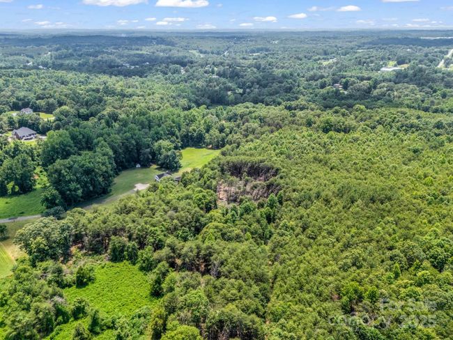 281 N Quail Run, House other with 3 bedrooms, 3 bathrooms and null parking in Forest City NC | Image 43