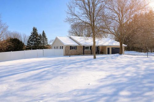 W3829 Highview Drive, CENTER, WI, 54913 | Card Image