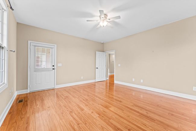 Primary Bedroom | Image 20