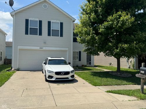 10847 Grace Dr, Ingalls, IN, 46048-9524 | Card Image