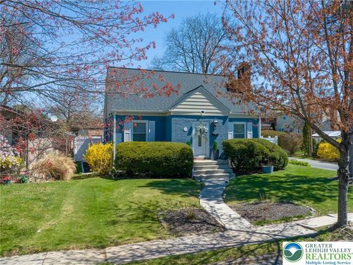 219 S 25th St, ALLENTOWN, PA, 18104-6505 | Card Image