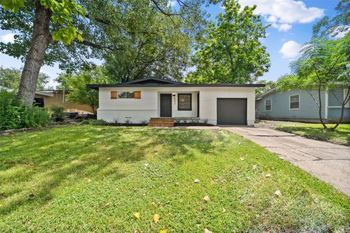 402 E Linda Dr, Garland, TX, 75041-1963 | Card Image