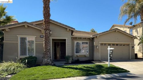 5556 Arcadia Cir, Discovery Bay, CA, 94505-2616 | Card Image