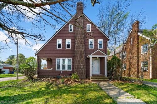 17904 Neff Rd, Cleveland, OH, 44119-2642 | Card Image