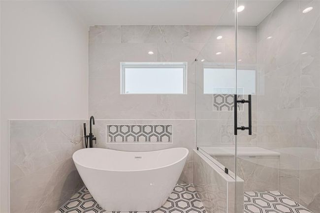 Photos shown are of a staged model home and are for illustrative purposes only. Actual features, finishes, and layout may vary depending on the selected upgrade packages. The builder reserves the right to make changes, substitutions, or modifications without prior notice. | Image 32
