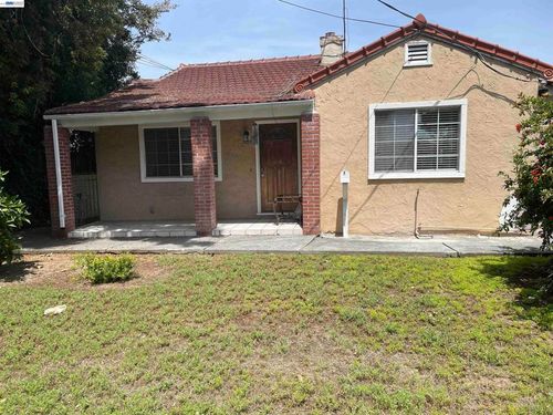 34618 Fremont Blvd, Fremont, CA, 94555-3137 | Card Image