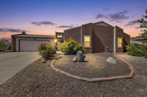 717 Casper Rd Se, Rio Rancho, NM, 87124-4109 | Card Image