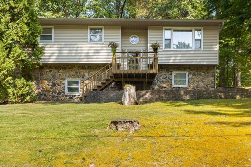 374 Briarwood Ln, Bedford, IN, 47421-7244 | Card Image