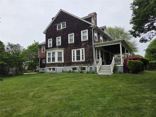 1-45 Woodlawn Ave, Bristol, RI, 02809-3009 | Card Image