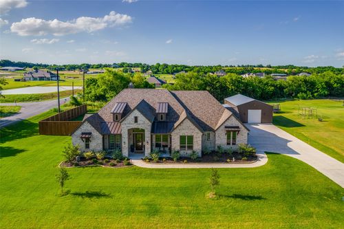1800 Limestone Ln, Van Alstyne, TX, 75495-3593 | Card Image