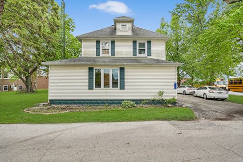 5172 E Center St, Bourbonnais, IL, 60914-4463 | Card Image