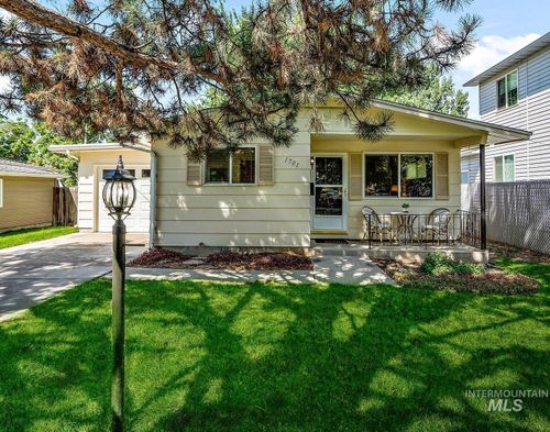 1701 S Cleveland St, Boise, ID, 83705-2941 | Card Image