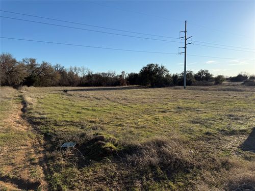 136 Aslan Rd, Poolville, TX, 76487-2032 | Card Image