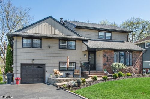 81 Devonshire Rd, Cedar Grove, NJ, 07009-2021 | Card Image