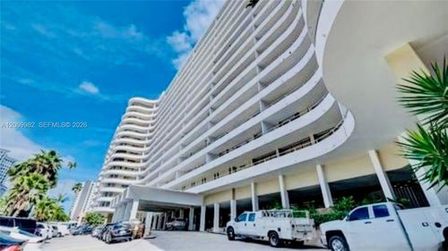 7p-5555 Collins Ave, Miami Beach, FL, 33140-2421 | Card Image