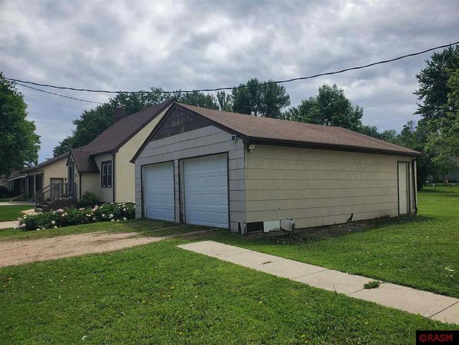 13118 County Road 24, House other with 4 bedrooms, 1 bathrooms and null parking in New Ulm MN | Image 14
