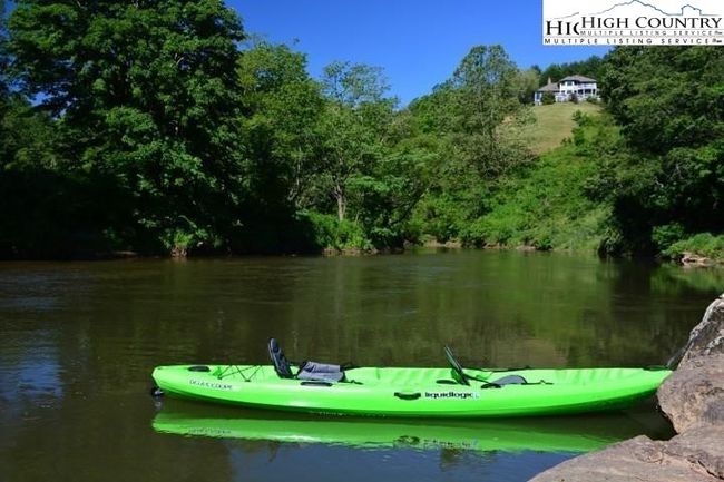 A2 - 495 W Landing Dr, Condo with 2 bedrooms, 2 bathrooms and null parking in Jefferson NC | Image 26