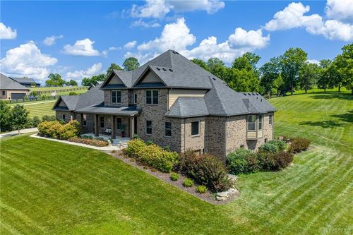 6363 Trillium Dr, Waynesville, OH, 45068-8302 | Card Image