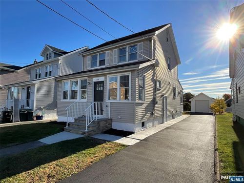 524 Octavia Pl, Lyndhurst, NJ, 07071-2709 | Card Image