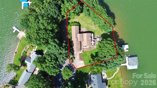 160 Quail Hollow Dr, Kings Mountain, NC, 28086-9401 | Card Image