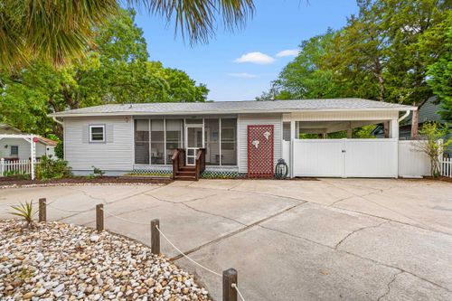 609 33rd Ave S, North Myrtle Beach, SC, 29582-4809 | Card Image