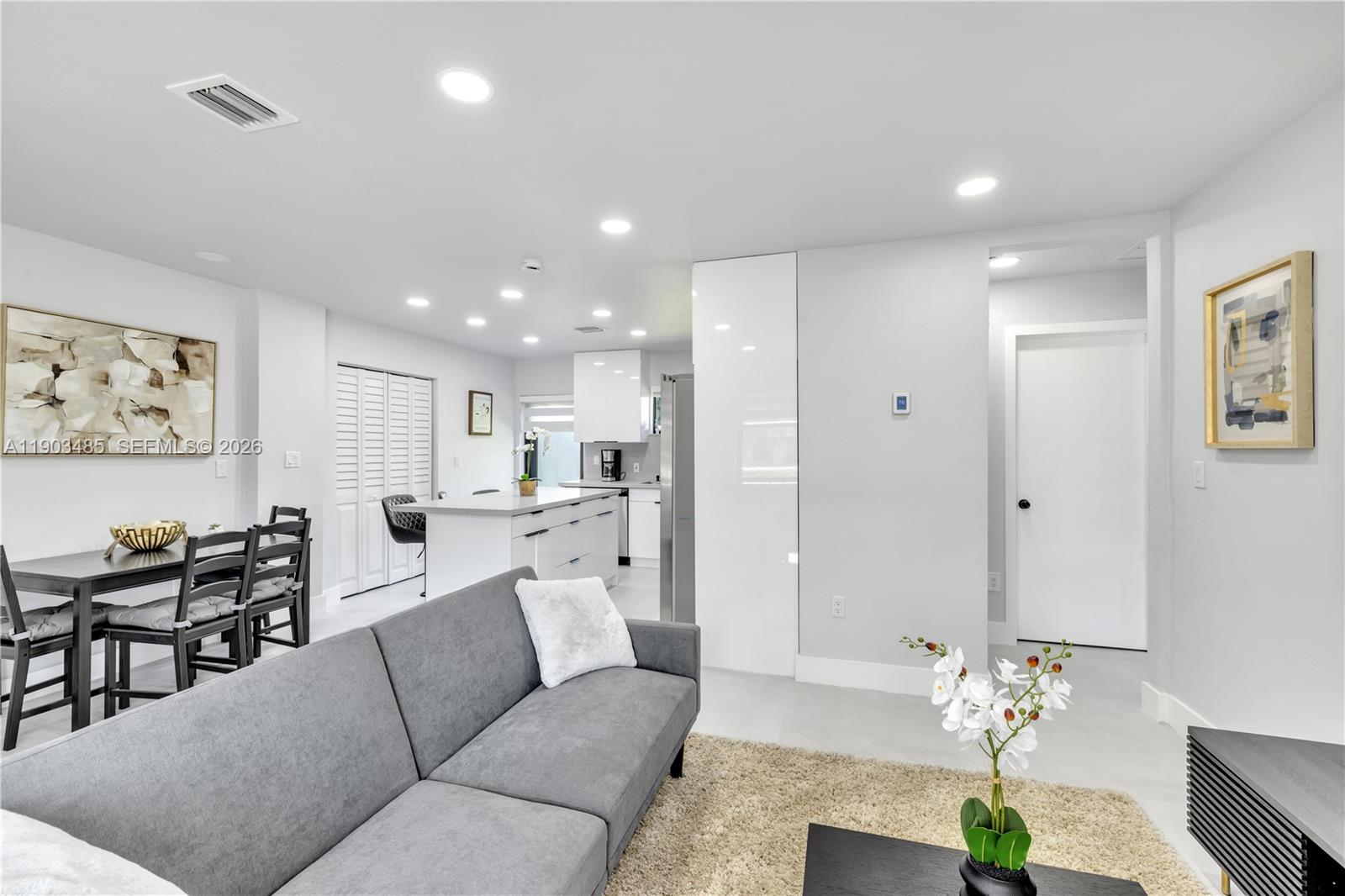 Residential Lease in Miami 3