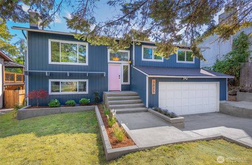 3025 Ne 205th St, Lake Forest Park, WA, 98155-1565 | Card Image