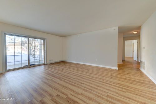 906-906 Heritage Way, Wilton, NY, 12831 | Card Image