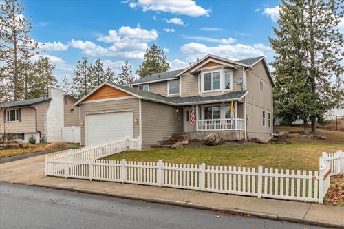 1626 5th St, Cheney, WA, 99004-1923 | Card Image