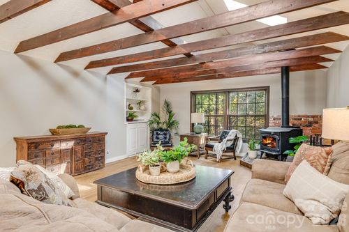 203 Davis Mountain Rd, Laurel Park, NC, 28739-3919 | Card Image