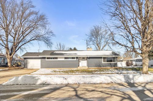 2211 Hawthorne Avenue, Janesville, WI, 53545 | Card Image