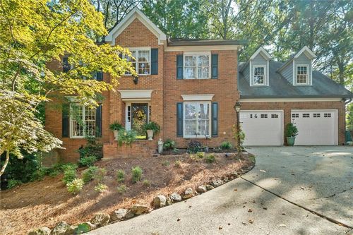 2696 S Arbor Dr, Marietta, GA, 30066-2270 | Card Image
