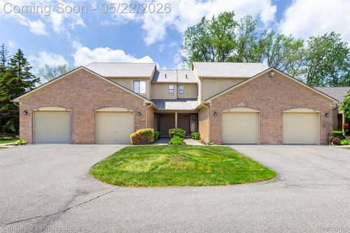 574 Tennyson, Rochester Hills, MI, 48307-4245 | Card Image