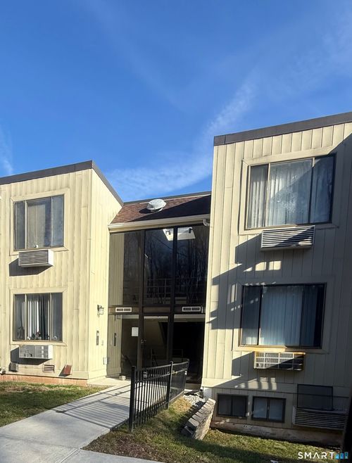 unit-106-175 Mill Pond Rd, Hamden, CT, 06514-1713 | Card Image