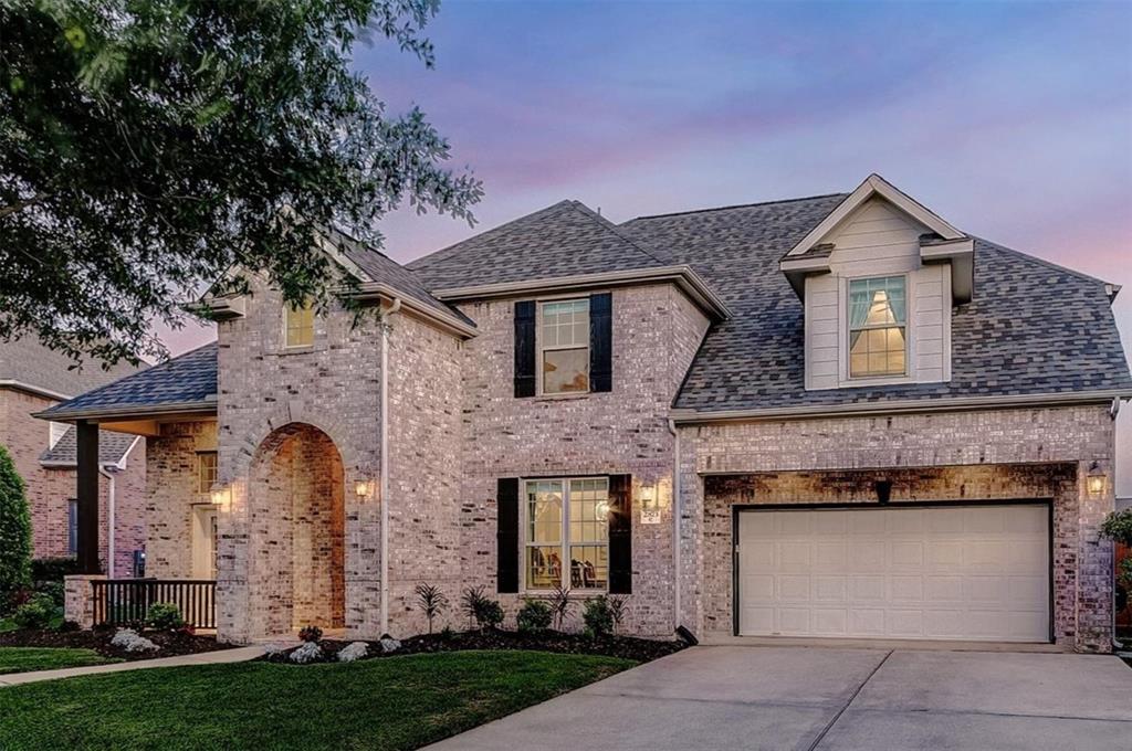 Lucca Ct, League City, TX 77573