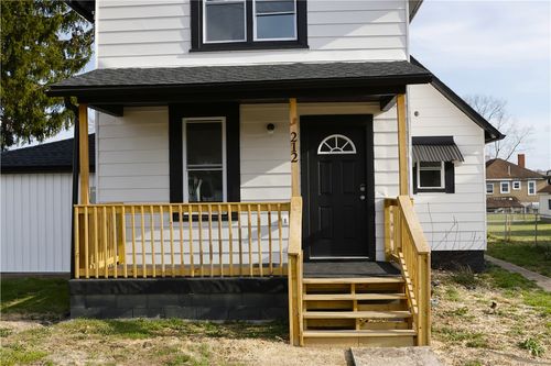 212 2nd St, East Bethlehem, PA, 15368 | Card Image